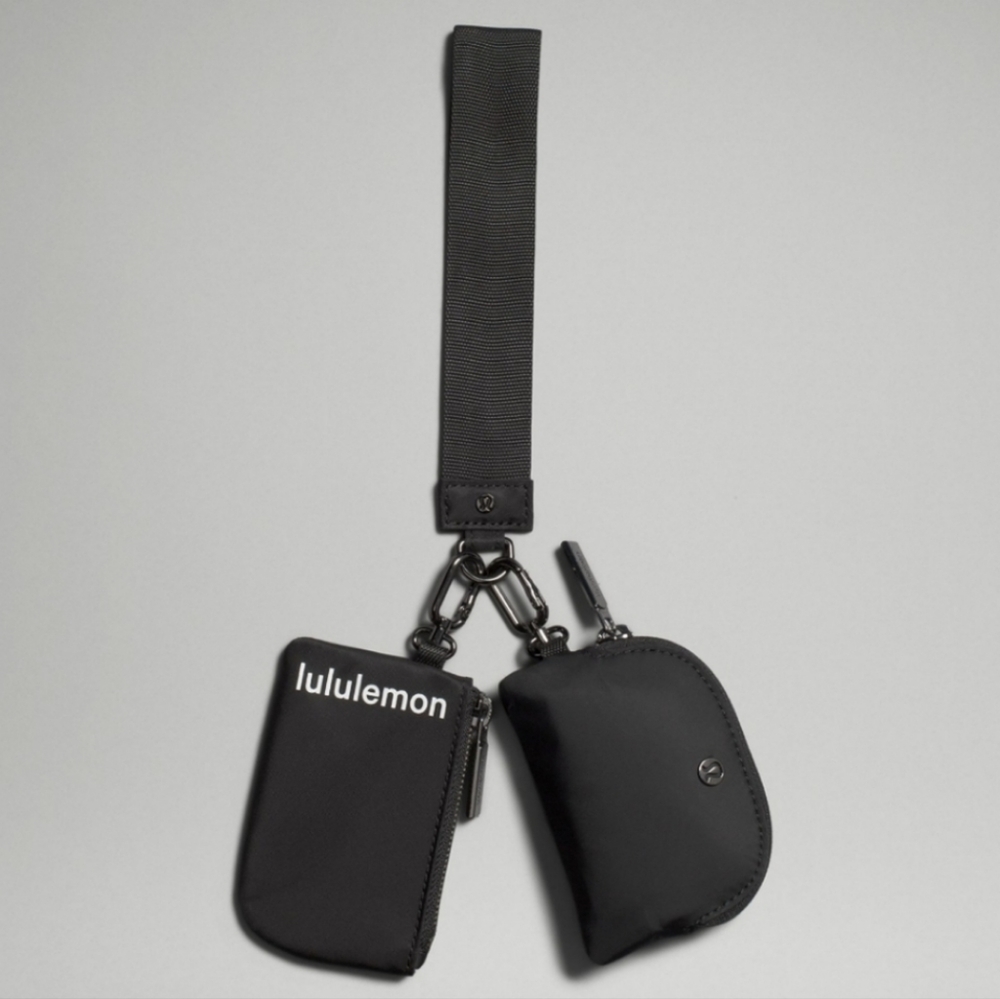 BUNDLE DEAL! Rare! NWT!! Lululemon LOGO Everywhere Belt Bag LOGO + Dual Wristlet - Picture 3 of 16